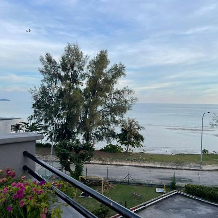 Sunshine Bay Resort Beachaholic Homestay Port Dickson Zewnętrze zdjęcie